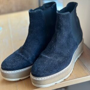 MANAS Navy Suede Boot